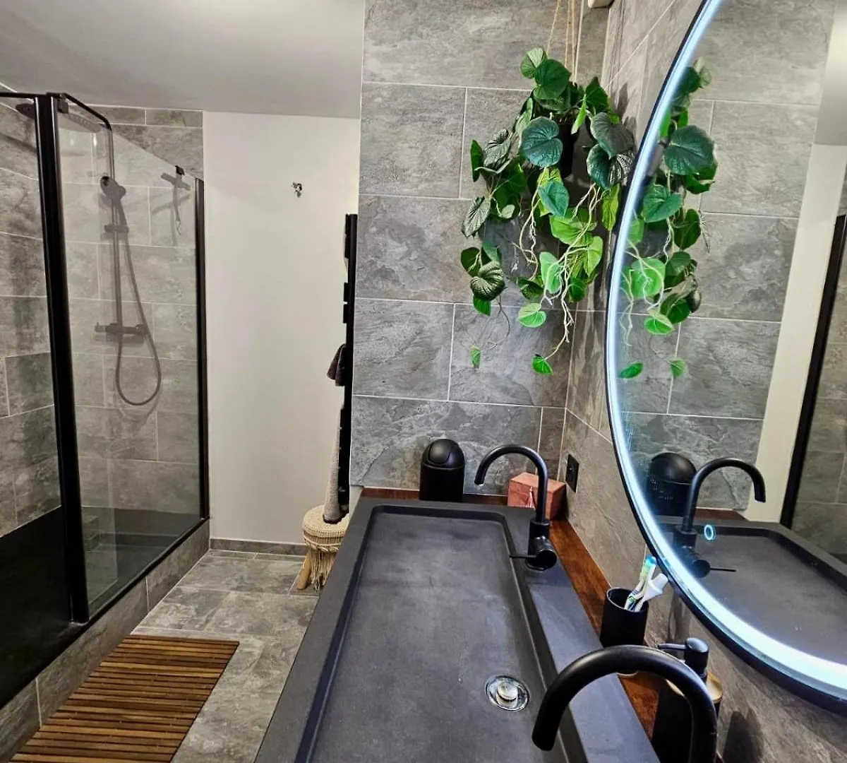 Un Cocon A Deux Pas Du Pont Apartment Avignon